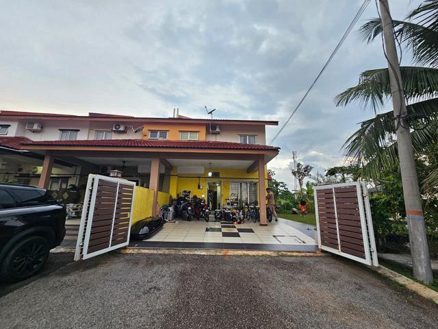 Corner Lot 2 Storey Terrace Idaman Murni Salak Tinggi