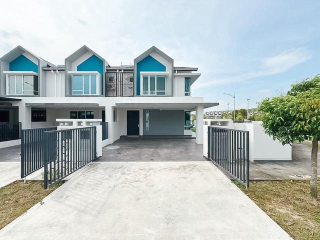 Corner Lot 2 Storey Terrace Serenia Ariya Serenia City Dengkil