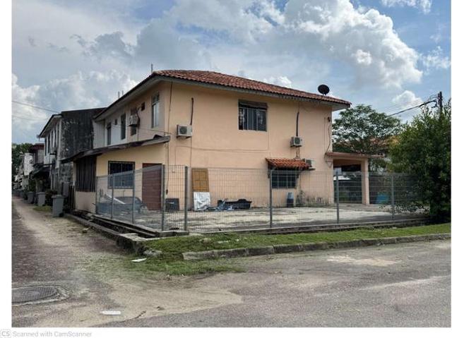 CORNER LOT 2 Tingkat Jalan Mawar Taman Mawar Pasir GudangNew Reno