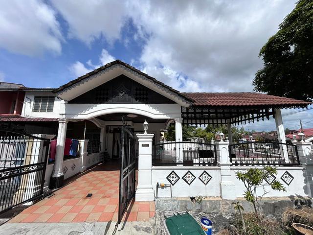 Corner Lot 2Storey Medium Cost House JLN SENTOSA 2 TMN NUSA DAMAI