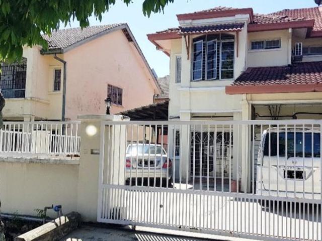 END LOT 2 storey house 10ft extra Land Bandar Tun Hussein Onn Cheras