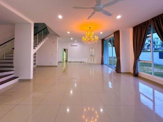 Corner Lot 3 Storey Semi D Jacaranda, Garden Residence Cyberjaya