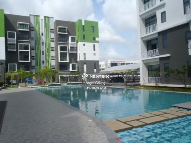 Corner lot