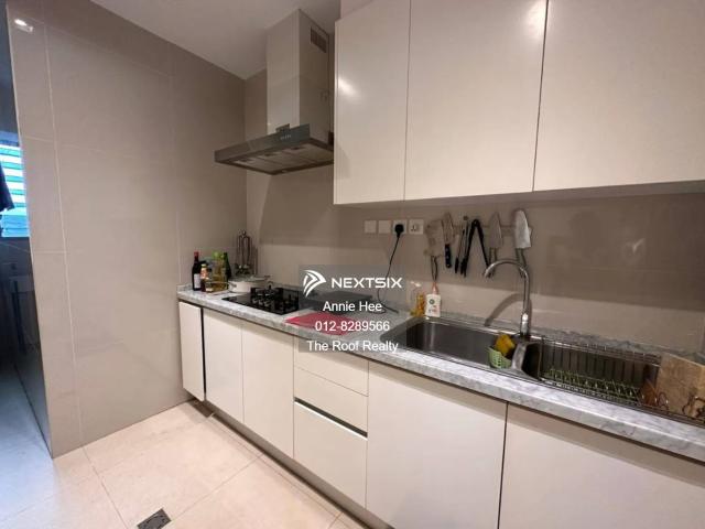 Corner lot