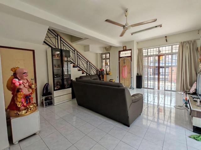 CORNER LOTDouble Storey Terrace at Taman Muzaffar Height