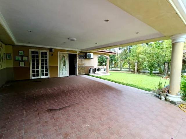 Corner LotFreehold2 Storey Tmn Kemboja Bukit Sentosa48300 Rawang