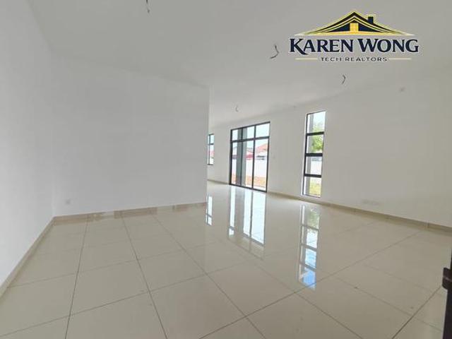 CORNER LOTTAMAN DELIMA EMAS Near Intan Two Storey Terrace for Sale
