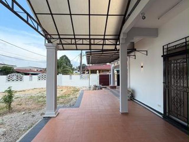 CORNER LOTTAMAN DESA KULAI Freehold Below Market Full Loan