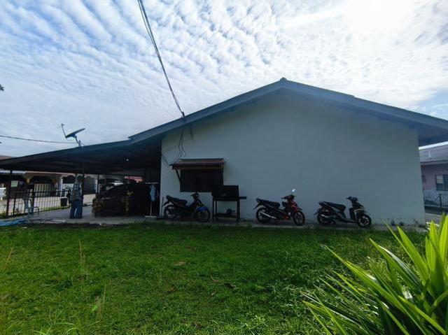 CORNER LOTTERES SETINGKAT TAMAN RAMBAI JAYA TG MINYAK Melaka