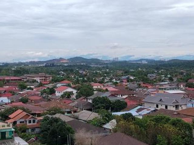Corner Laguna Biru 1 Tasik Biru Kundang Sungai Buloh blh masuk terus