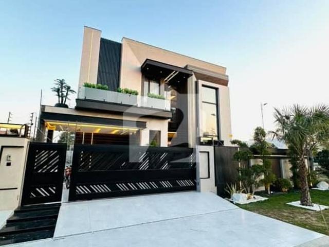 Corner Luxury Top City 10 Marla House For Sale