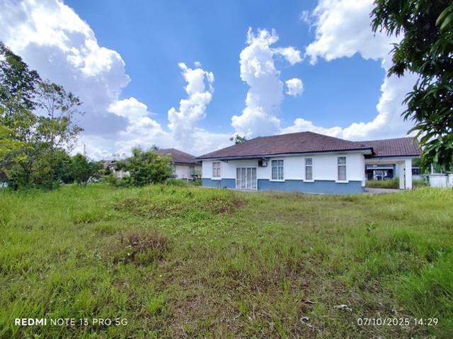 CORNER LUAS FURNISHED Bungalow Mahkota Hills Tasik Senangin Lenggeng