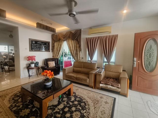 CORNER Nearby Masjid Nicely Renovated 2 Storey Bukit Raja Klang