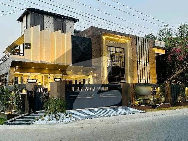 Corner NFC 1 House Sized 22 Marla Is Available