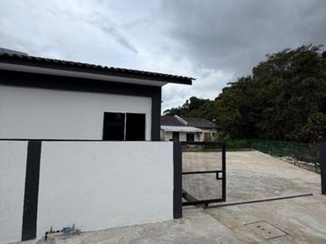CORNER Samarindah Single Storey Tanah Luas