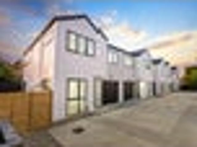 Corner Site Gem Peninsula Living