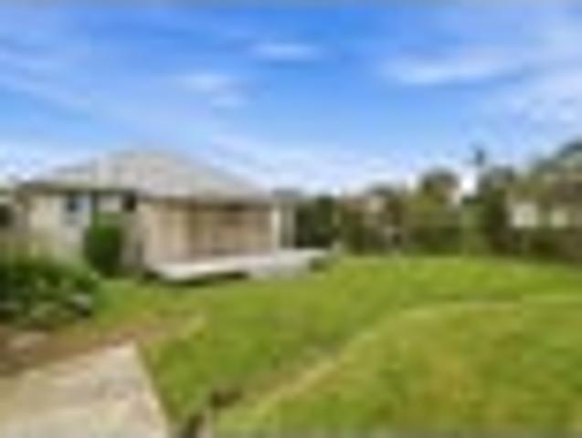 Corner Site in Hillcrest Unlock the Potential!