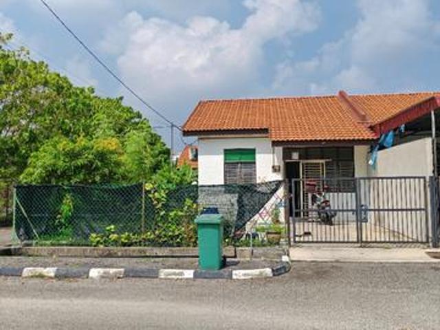 Corner Single Storey