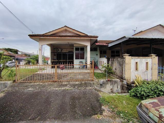 Corner single storey terrace taman bukit chedang seremban