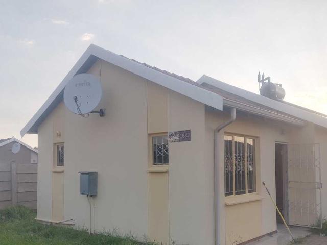Corner Stand For Sale in Sky City Ext 9