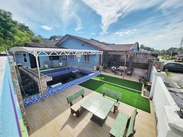 CORNER SWIMMING POOL 3250ft Single Storey Terrace House Bangi Indah