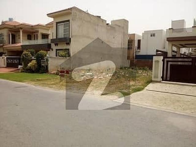 Corner Plot For Sale In Overseas Enclave Sector 5 Bahria Town Phase 8