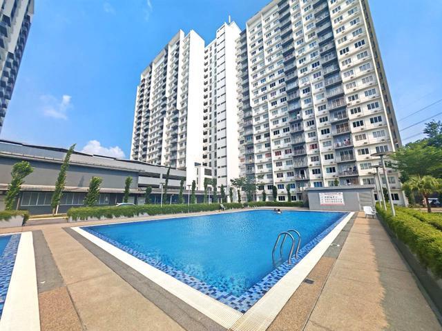 Corner Putra Impian Apartment Vesta View Bandar Seri Putra