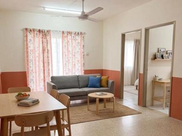 Corner Renovated Taman Jinjang Baru Kos Sederhana Apartment KL