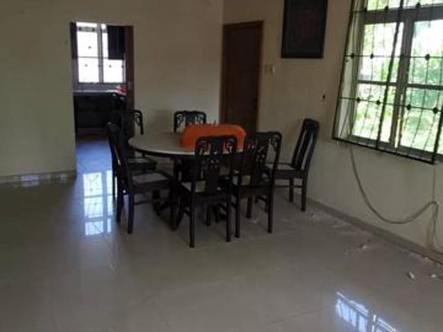 CORNER Reovated Extended 2 Storey Terrace Taman Sutera