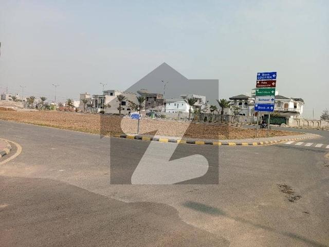 Corner Residential Plot For sale In Royal Palm City Block L