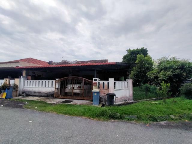CORNER Rumah Teres 1 Tingkat Bandar Mahkota Banting