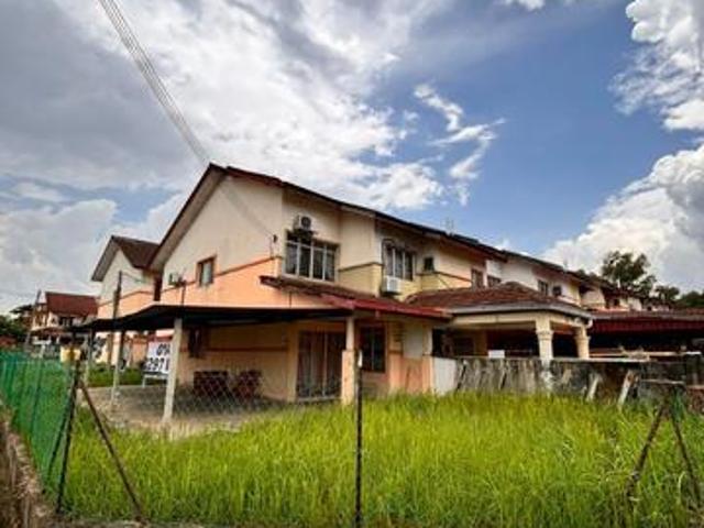 Corner Town House Bayu Permai Desa Mutiara Kota Emerald Country Homes