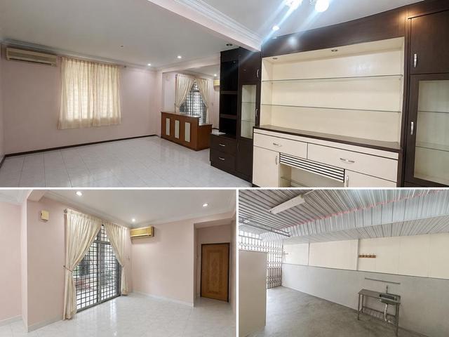 Corner Taman Batik 2 Storey semid house EXTEND BELOW MARKET PRICE