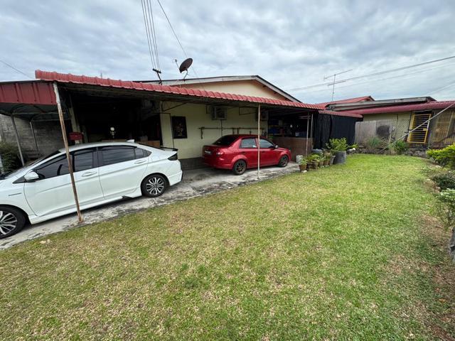 CORNER TANAH BESAR Taman Matahari Rumah Bawah 250K
