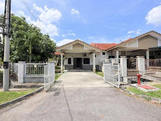 CORNER NON BUMI Velo Residence Nusari Aman 2 SENDAYAN