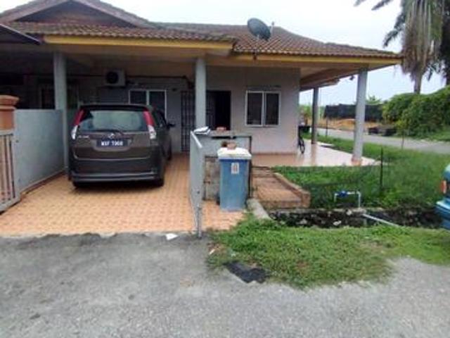 CORNER Teres setingkat Taman Banting Baru Banting