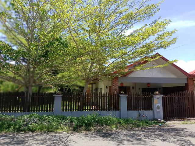 corner Terrace house for sale in tambunan