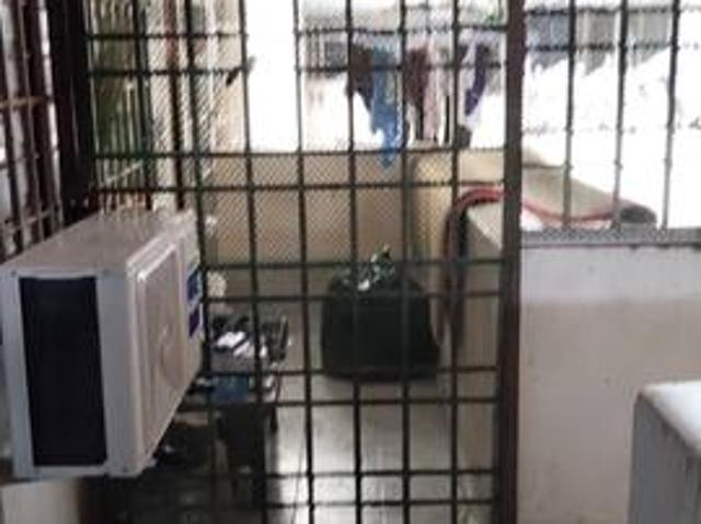 Corner tingkat 8 Mutiara Fadason Jinjang