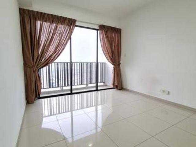 Corner unit 2 Rooms 2 Bathrooms ISoho ICity Section 7 Shah Alam