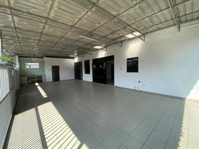 Corner unit Taman Bagan Big land Single Storey Terrace For Sale