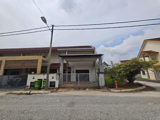 Corner Unit Teres 2 Tingkat Bandar Putra Tanjung Lumpur Kuantan
