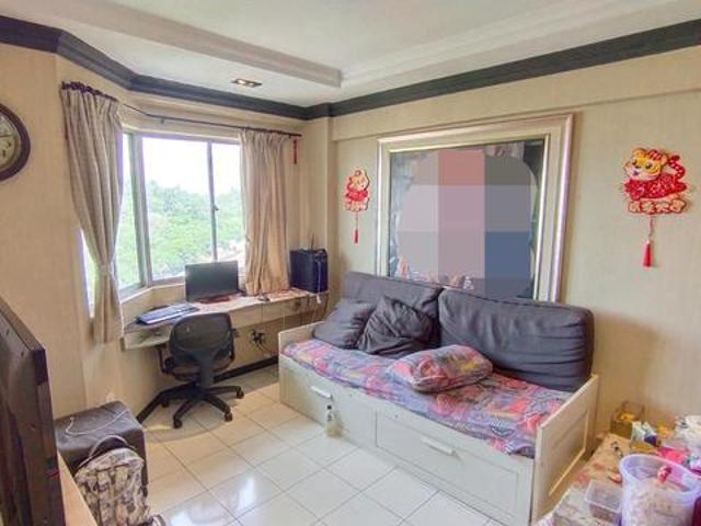 CORNER UNIT Vista Serdang Bukit Serdang 806sf Renovated