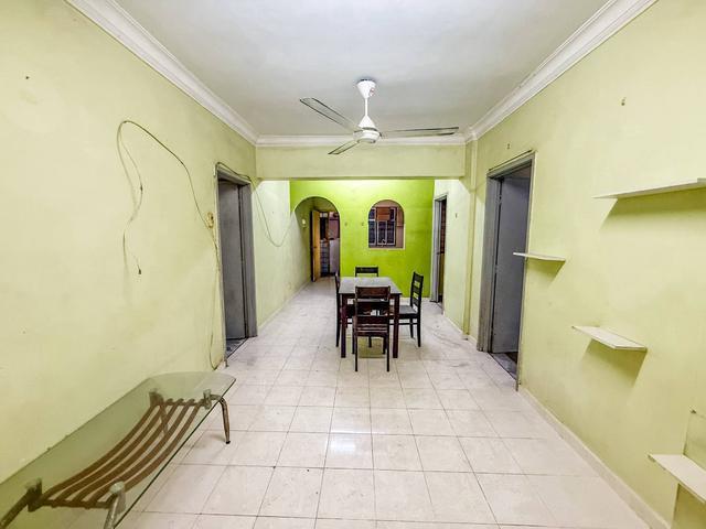 CORNER UNIT Apartment Aman Putra Kepong Kuala Lumpur