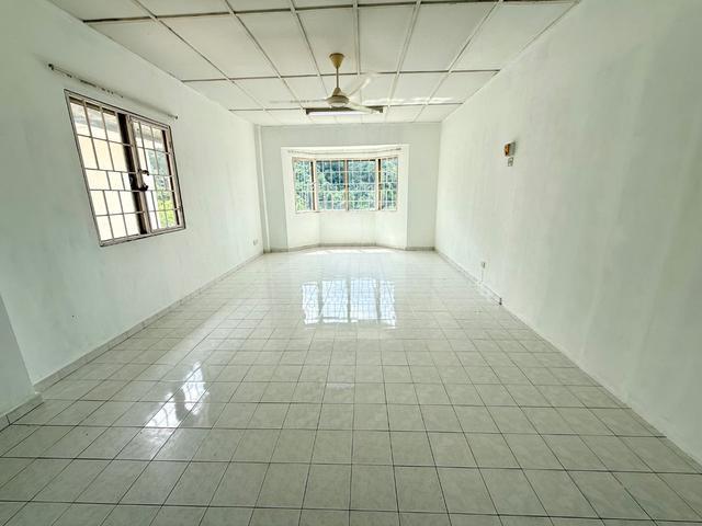 CORNER UNIT Apartment Aman Satu Desa Aman Puri Kepong Kuala Lumpu