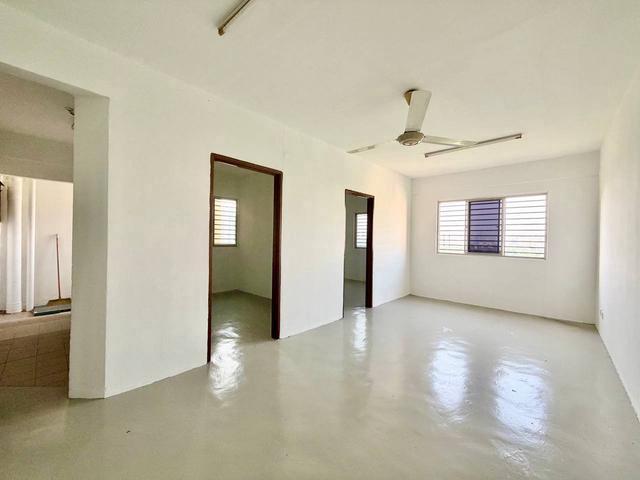 CORNER UNIT CHEAPEST Apartment PPR Intan Baiduri Kepong KL