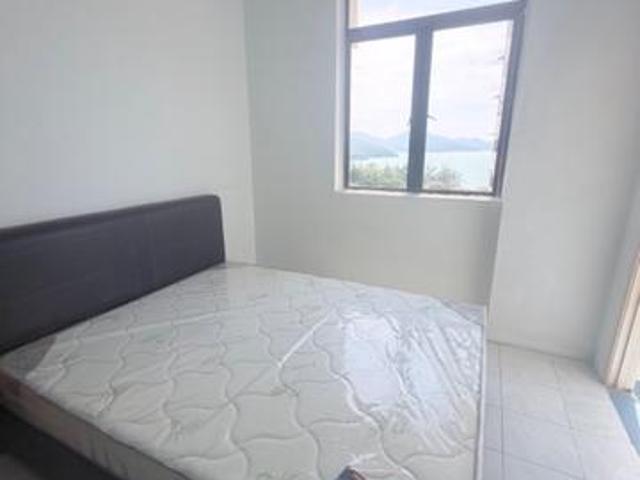 Corner unit Eden Seaview condo for Rent