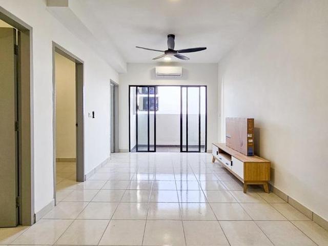 CORNER UNIT FOR RENTResidensi Bukit TiaraKAJANGJADE HILLS