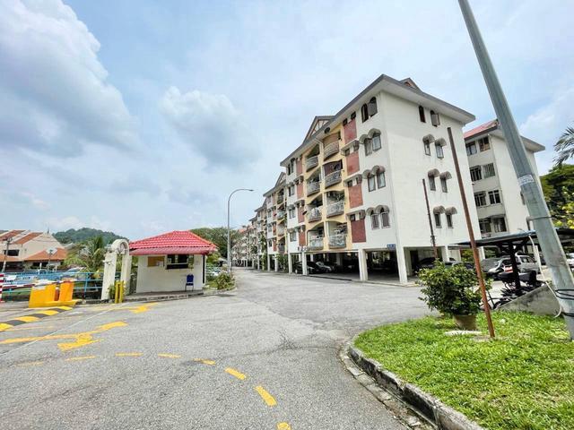 Corner Unit Freehold Intan Apartment Setiawangsa