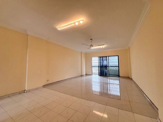 Corner Unit High Floor with Unblocked View