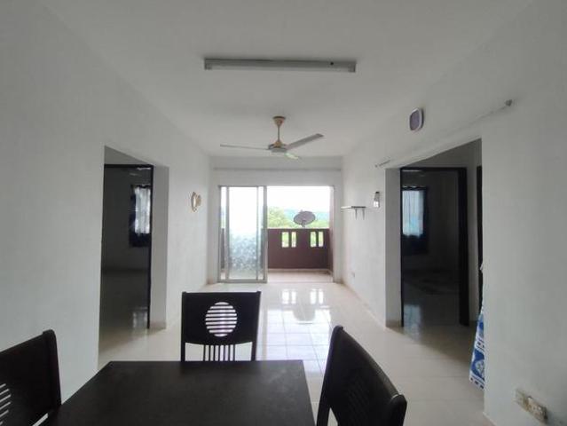 Corner Unit Laguna Biru 1 Kundang Rawang